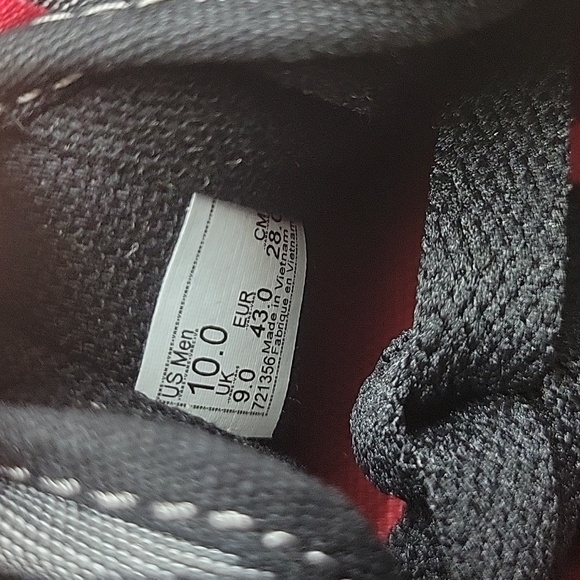 Van's Atwood in the box Brand new authentic. - Picture 15 of 15